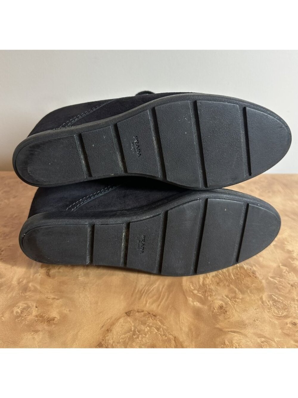 Prada Black Suede Chukka Ankle Boots Women's Size 40 Lace-Up Wedge Heel - Picture 7 of 11